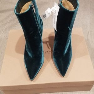 Gianvito Rossi Velvet Boots size 37